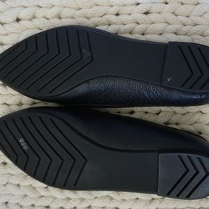 me too Shoes - Me Too Audra black leather loafers EUC me too Shoes - Me Too Audra black leather loafers EUC